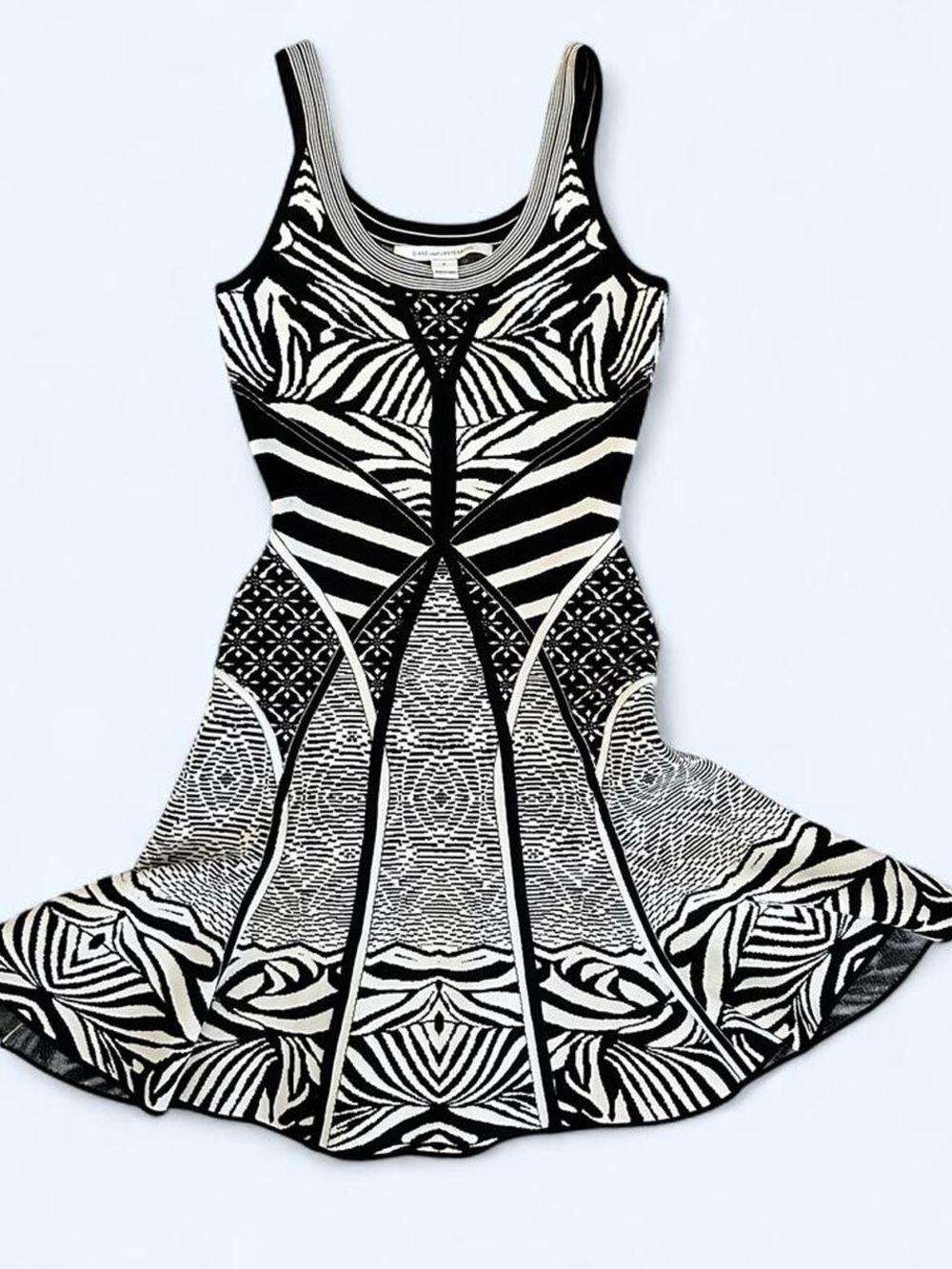 Diane von furstenberg abstract dress
